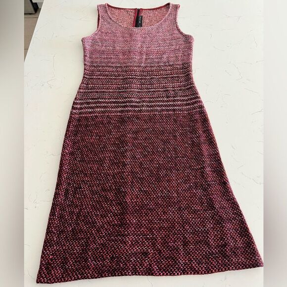 St. John Dress burgundy and Black Sleeveless Knit Dress size 12 - Picture 1 of 9